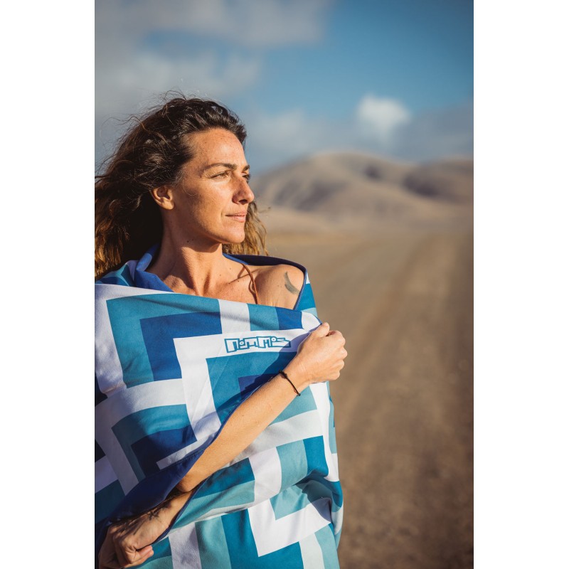 NOMMOS BREEZE FROM GREECE