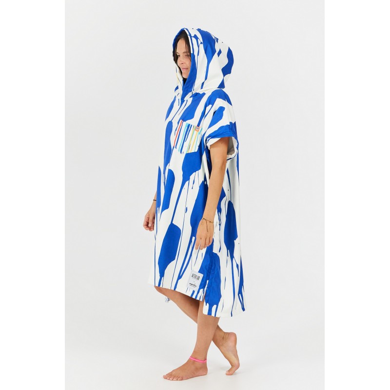 Poncho Artist Series – Mambo