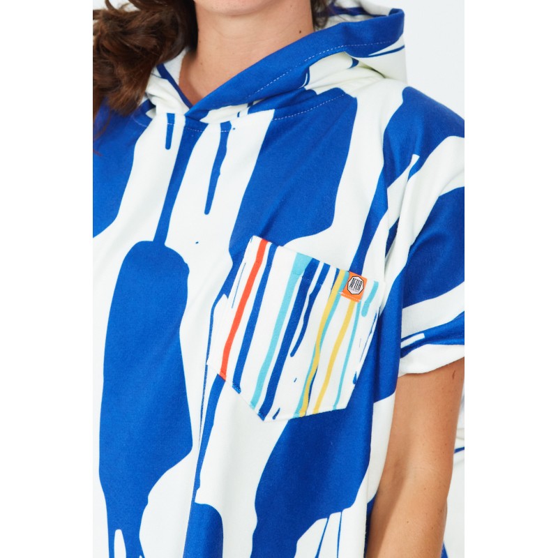 Poncho Artist Series – Mambo