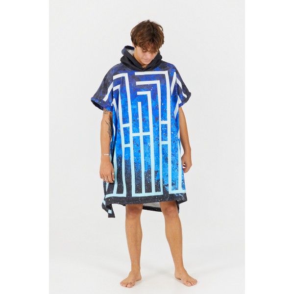 Poncho Artist Series – Atlas