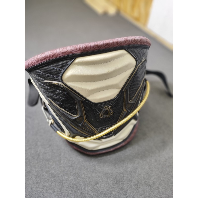 trapez Mystic velikost L