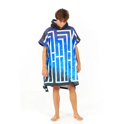 Poncho Artist Series – Atlas
