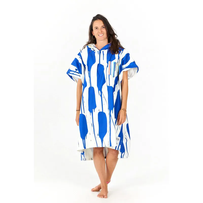 Poncho Artist Series – Mambo